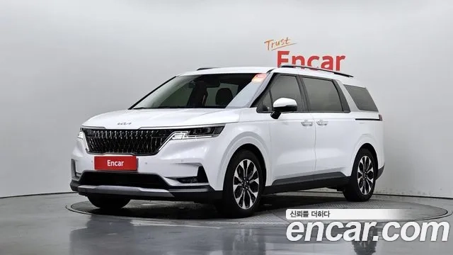 Kia Carnival 4th generation 2023 Белый из Кореи