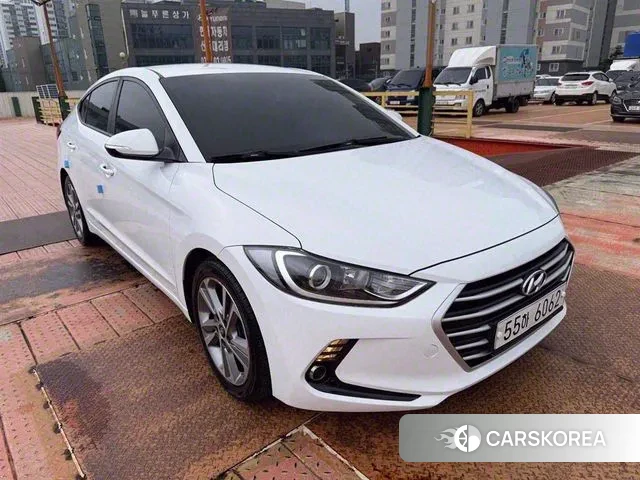 Hyundai Avante AD 2018 Белый из Кореи