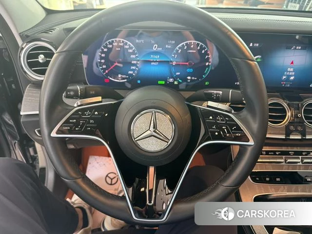 Mercedes-Benz E-class PHEV 2022 Черный из Китая