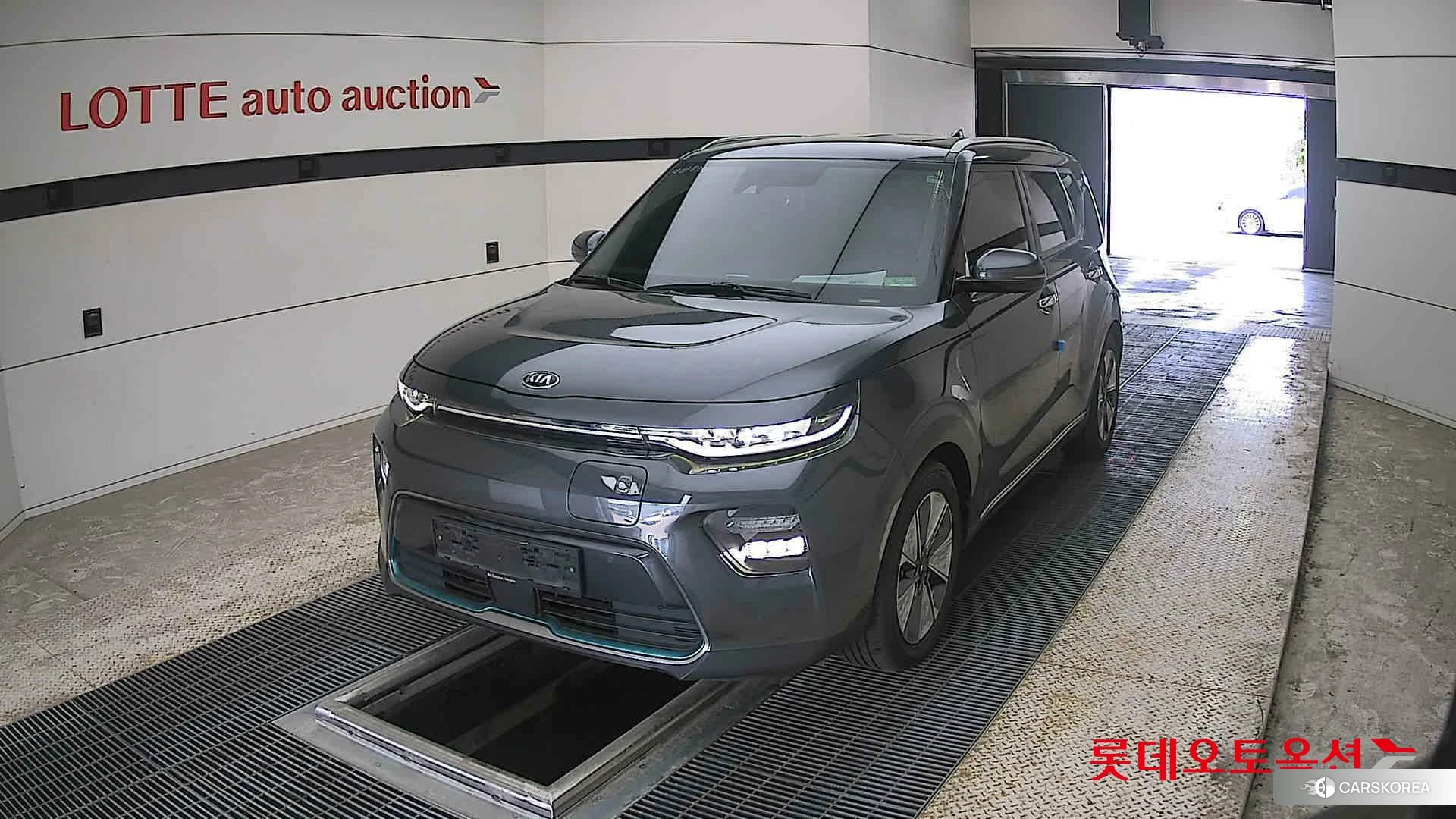 Kia Soul Booster EV 2019 Gravity Gray из Кореи