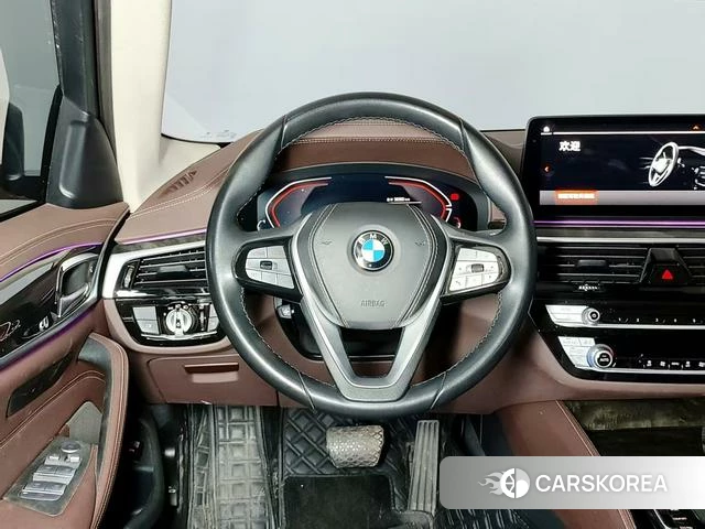 BMW 5 series 2024 Черный из Китая