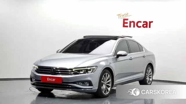 Volkswagen Passat GT (B8) 2021 Серебряный из Кореи
