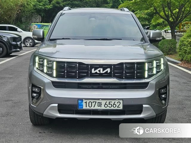 Kia Mohave Master 2022 Серебристо-серый из Кореи