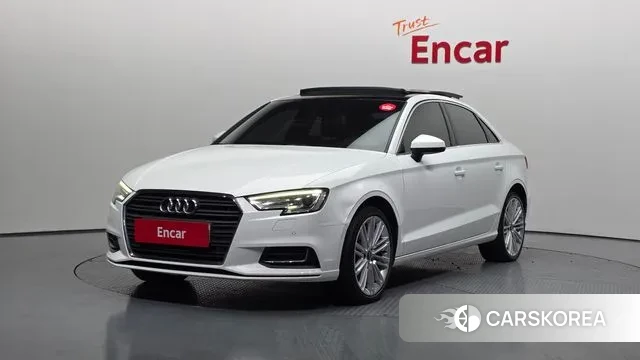 Audi New A3 2018 Белый из Кореи