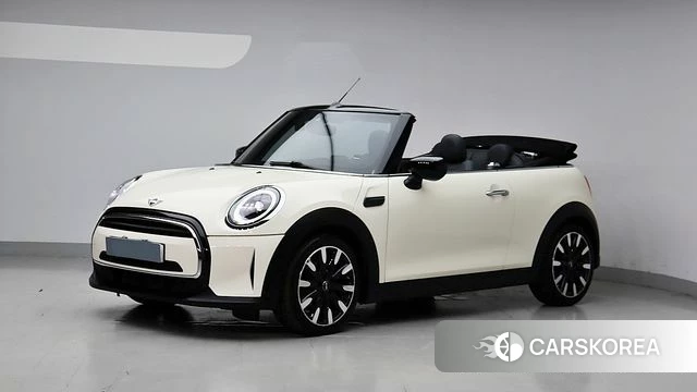 Mini Cooper Convertible 2022 Жемчужный цвет из Кореи