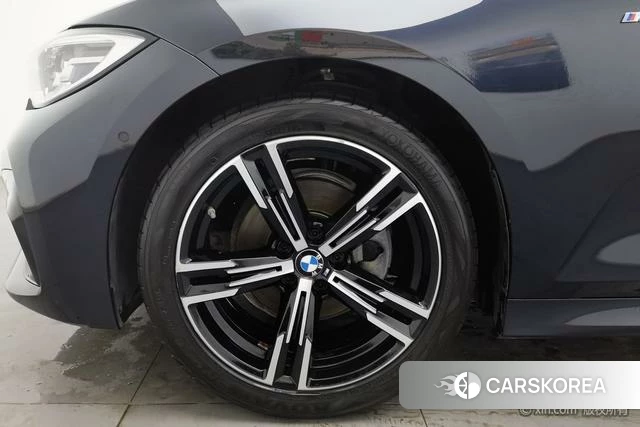 BMW 3 series 2021 Черный из Китая
