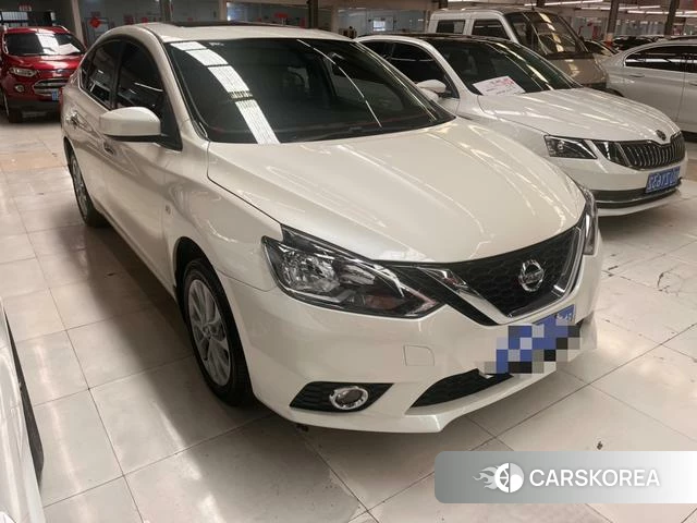 Nissan Xuan Yi 2023 Белый из Китая