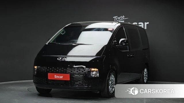 Hyundai Staria 2023 Черный из Кореи