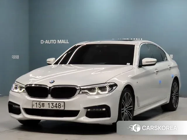 BMW 5 Series (G30) 2018 Белый из Кореи