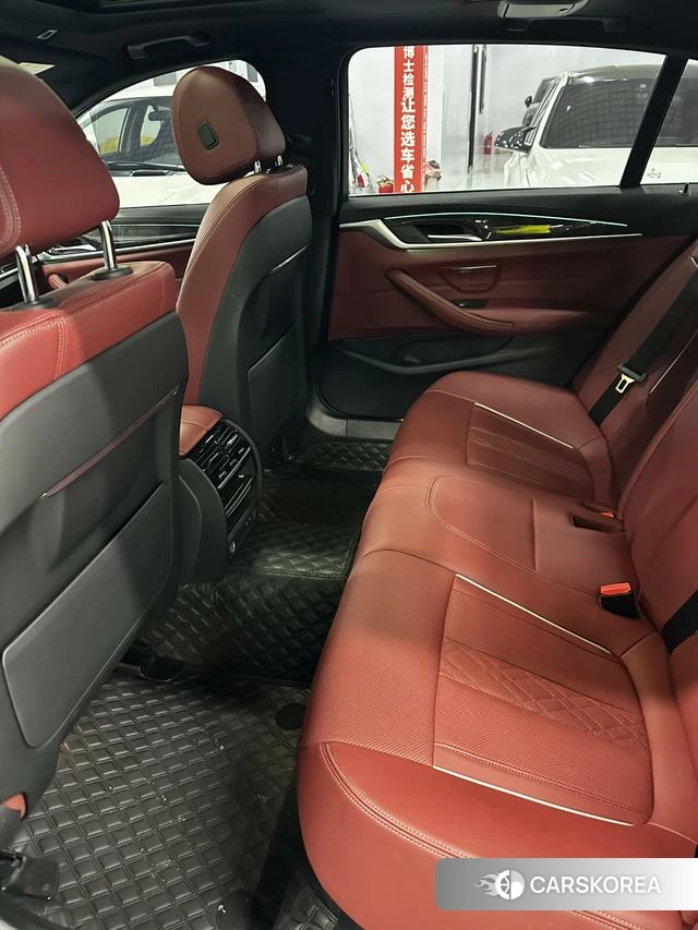 BMW 5 series 2022 Белый из Китая