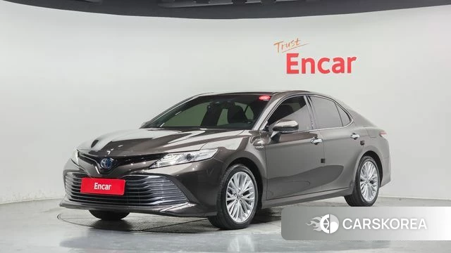 Toyota Camry (XV70) 2019 Коричневый из Кореи