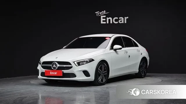 Mercedes-Benz A-Class W177 2022 Белый из Кореи
