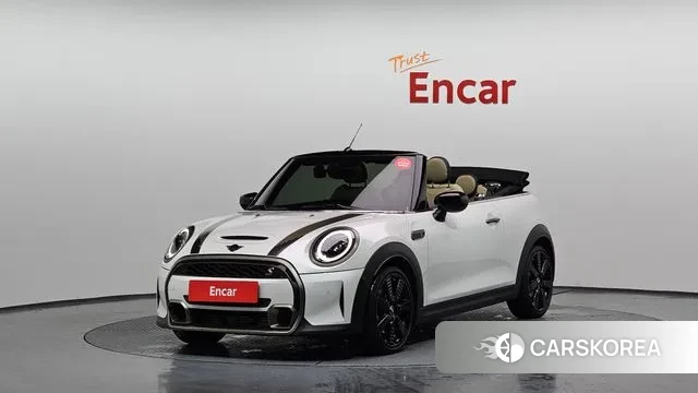 Mini Cooper S Convertible 2024 Белый из Кореи