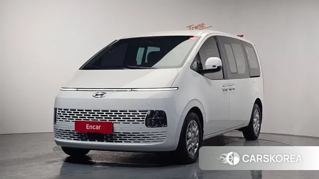 Hyundai Staria 2023 Белый из Кореи