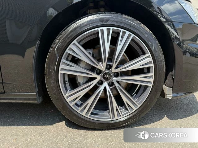 Audi A6L 2024 Черный из Китая