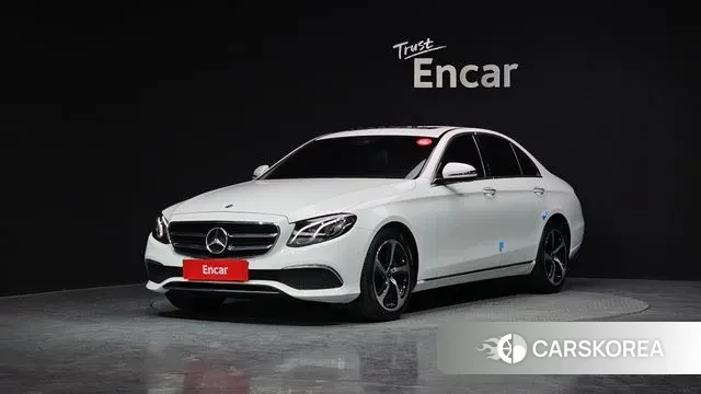 Mercedes-Benz E-Class W213 2020 Белый из Кореи