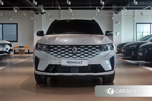 Renault Korea (Samsung) Grand Coleos 2024 Белый из Кореи