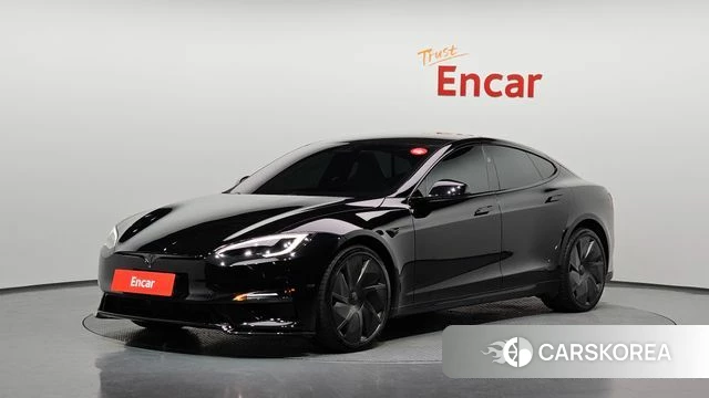 Tesla Model S 2026 Черный из Кореи