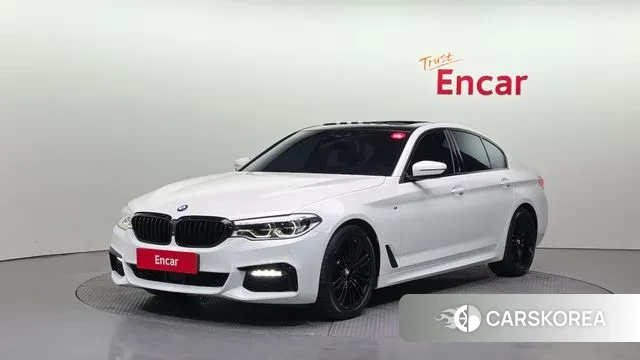 BMW 5 Series (G30) 2019 Белый из Кореи