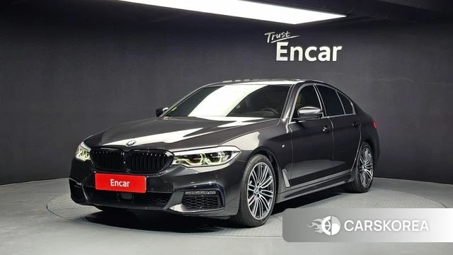 BMW 5 Series (G30) 2019 Черный из Кореи