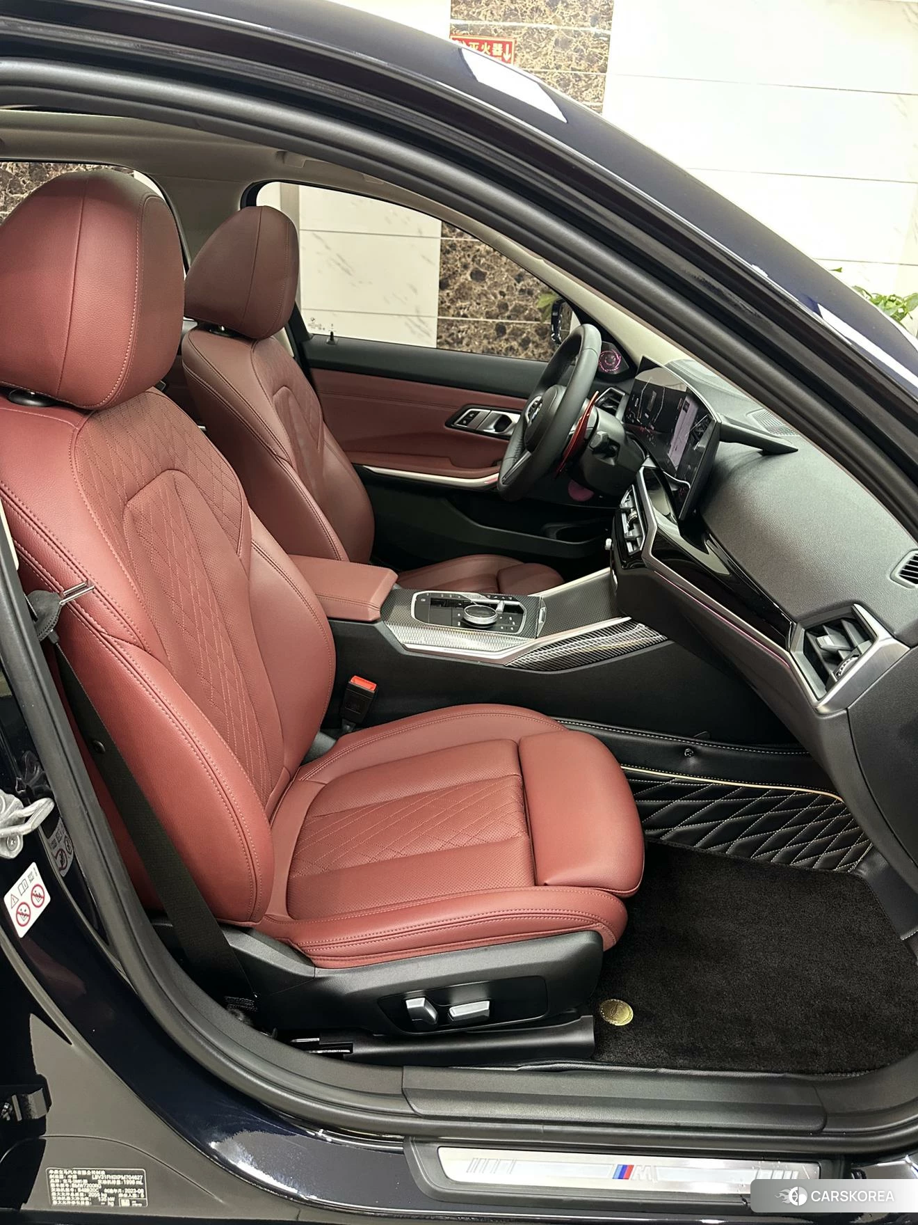 BMW 3 series 2022 Черный из Китая