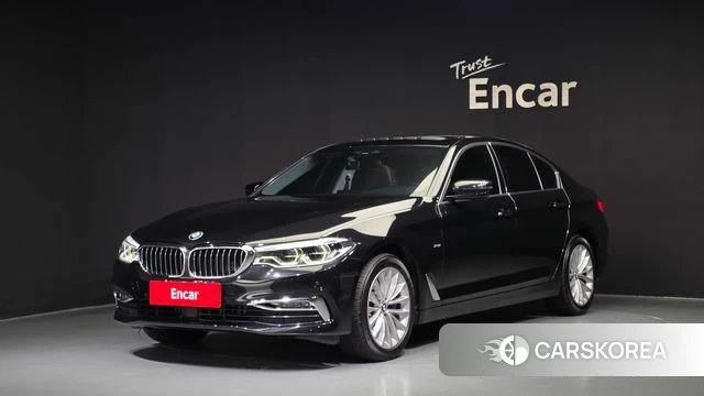 BMW 5 Series (G30) 2018 Черный из Кореи