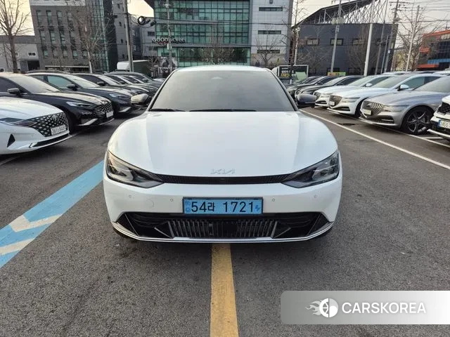 Kia EV6 2021 Белый из Кореи