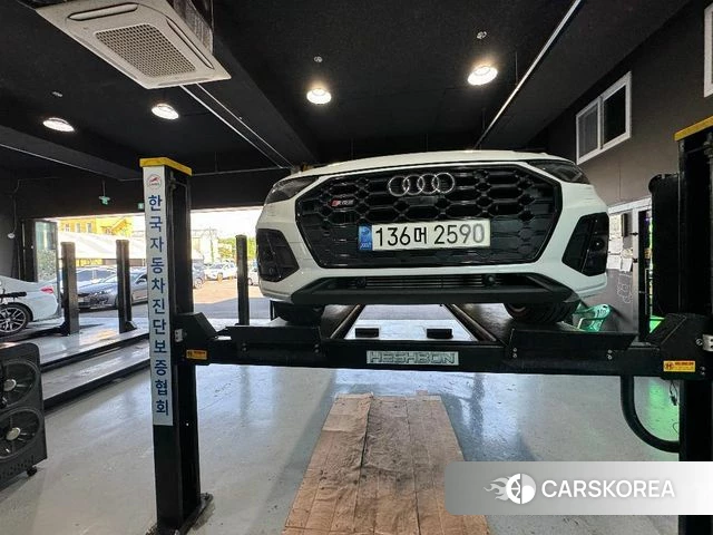 Audi SQ5 (FY) 2021 Белый из Кореи