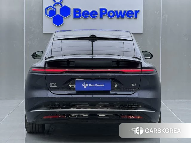 Weilai ET9 2025 Синий из Китая