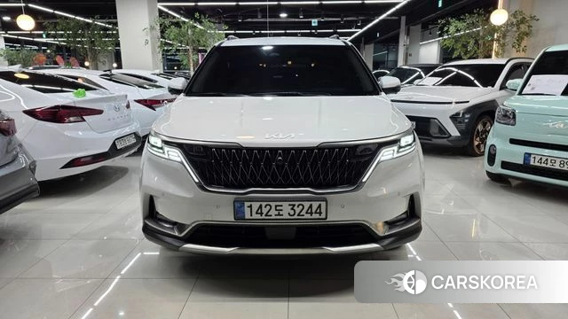Kia Carnival 4th generation 2023 Белый из Кореи