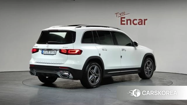 Mercedes-Benz GLB-Class X247 2021 Белый из Кореи