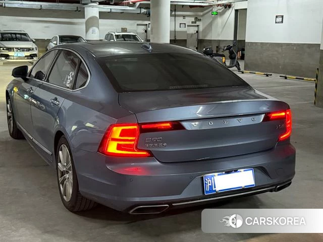 Volvo S90 2019 Синий из Китая