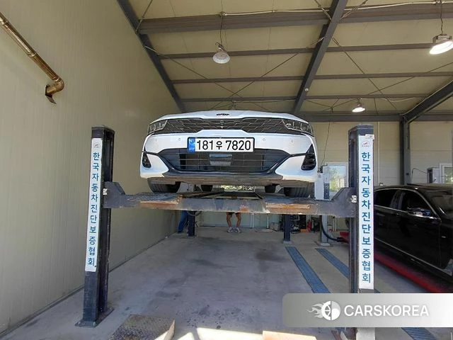 Kia K5 3rd generation 2021 Жемчужный цвет из Кореи