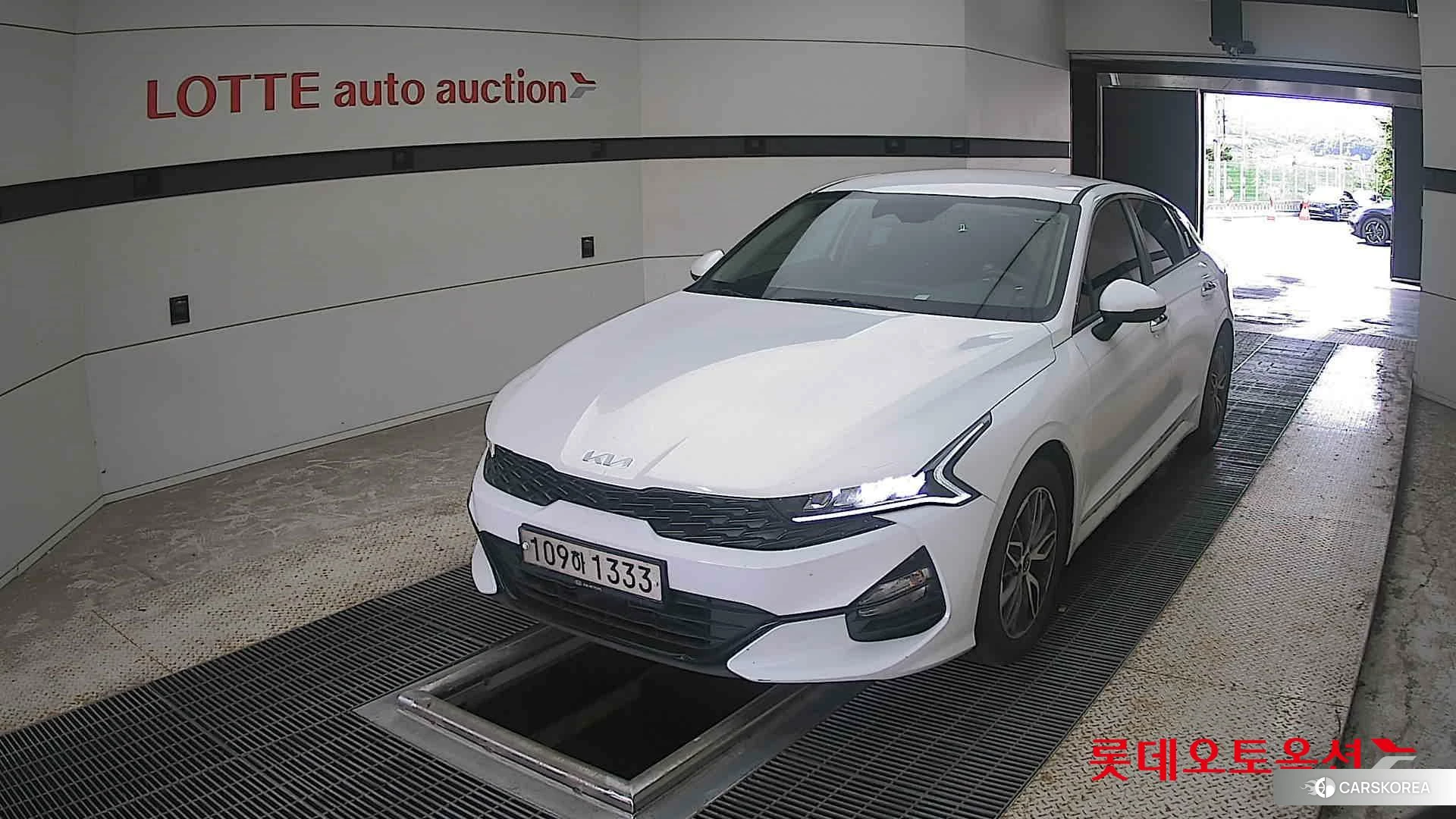 Kia K5 2022 Белый из Кореи