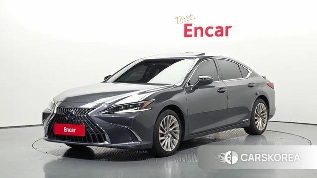 Lexus ES300h 7th generation 2022 Серый из Кореи