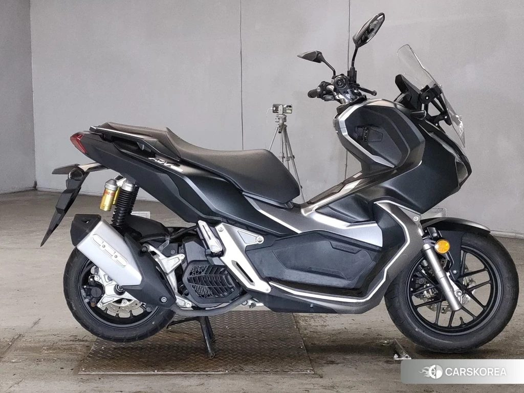 Проданный Honda ADV150 2022 из Японии, фото 2