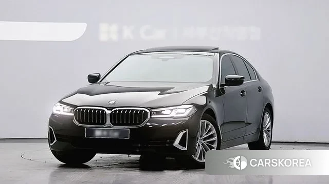 BMW 5 Series (G30) 2020 Черный из Кореи