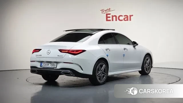 Mercedes-Benz CLA-Class C118 2024 Белый из Кореи