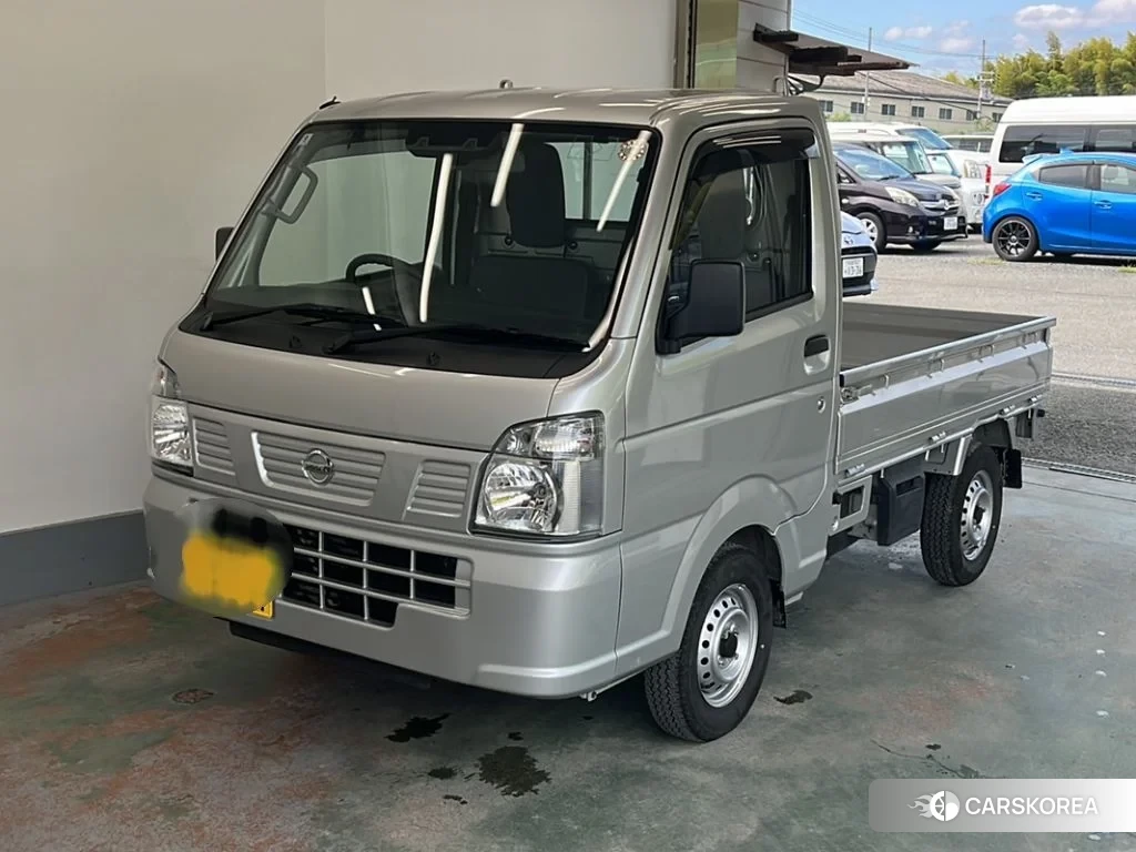 Nissan NT100 Clipper 2023 из Японии