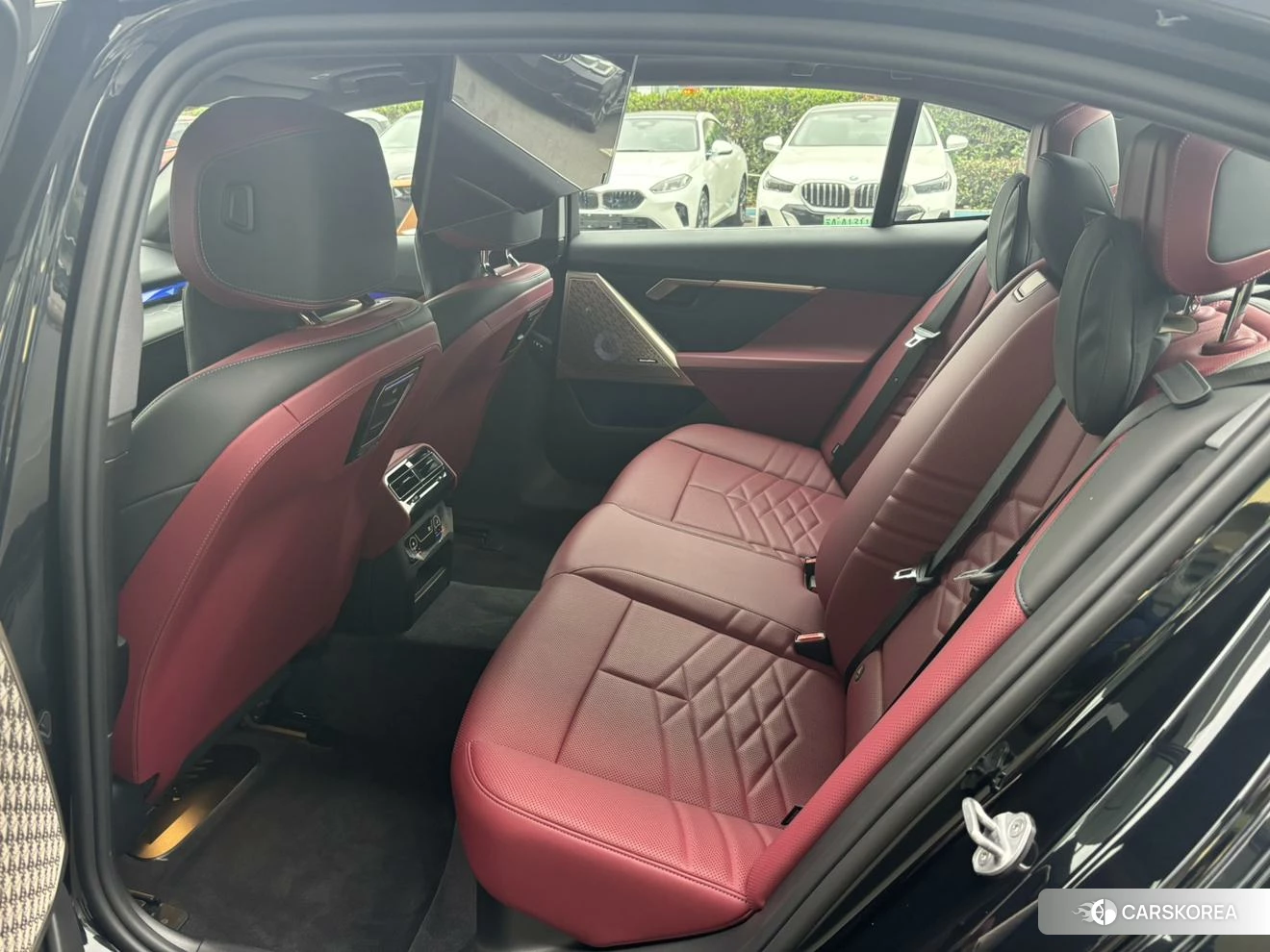 BMW 5 series 2024 Черный из Китая