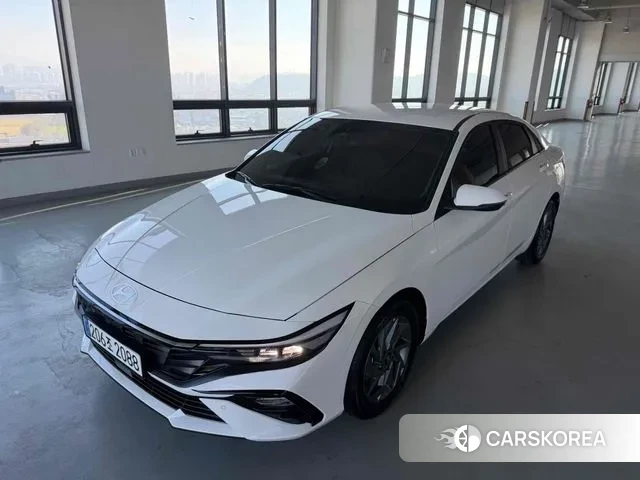 Hyundai The New Avante (CN7) 2025 Белый из Кореи