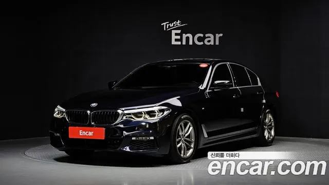 BMW 5 Series (G30) 2018 Черный из Кореи