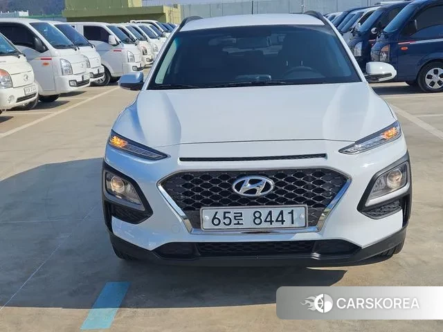 Hyundai Kona 2018 Белый из Кореи