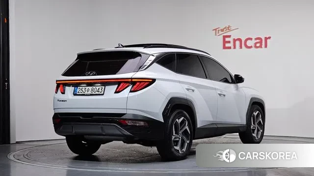 Hyundai Tucson (NX4) 2021 Белый из Кореи