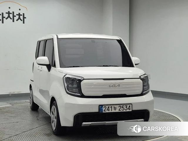 Kia The New Kia Ray 2023 Белый из Кореи