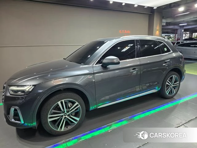 Audi Q5 (FY) 2021 Серый из Кореи