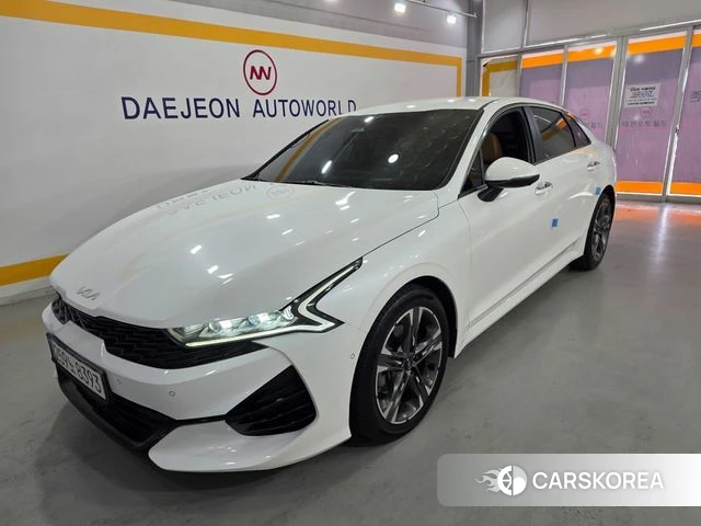 Kia K5 3rd generation 2021 Белый из Кореи
