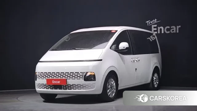 Hyundai Staria 2024 Белый из Кореи