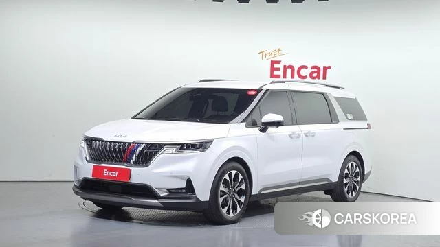 Kia Carnival 4th generation 2023 Белый из Кореи