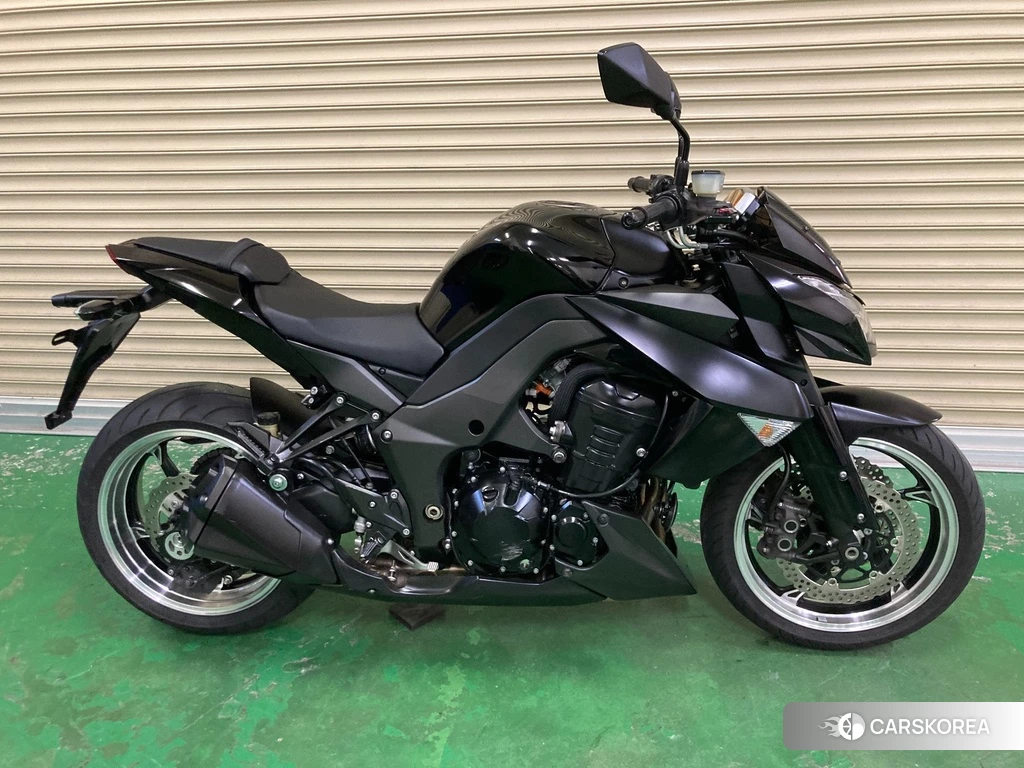 Проданный Kawasaki Z1000 2013 из Японии